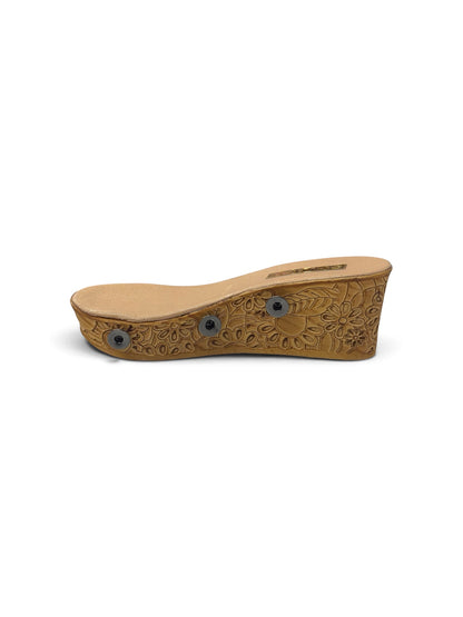 Suela Singlow Elegante